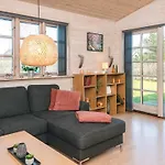 Seaside Cozy Cottage-by Traum بيت للعطل
