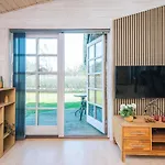 Seaside Cozy Cottage-by Traum بيت للعطل *