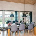 Seaside Cozy Cottage-by Traum *